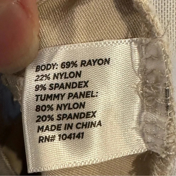 Lady Hagen Khaki Golf Athletic Shorts With Pockets Size M - Picture 10 of 10